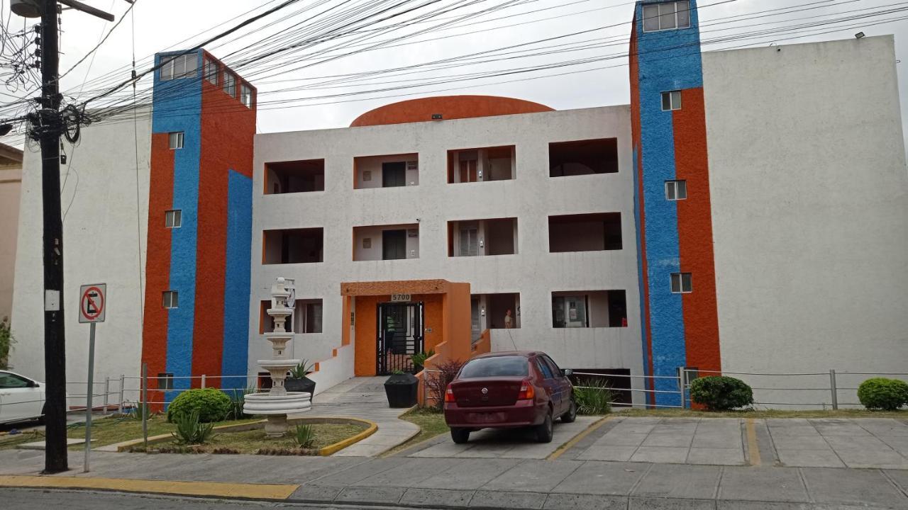 Confort Ejecutivo Suites Lindavista Guadalupe  Exterior photo