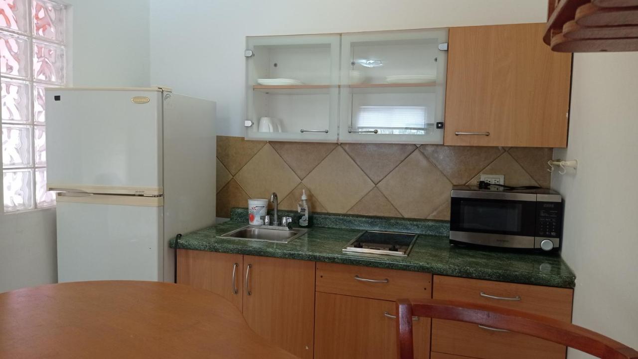 Confort Ejecutivo Suites Lindavista Guadalupe  Exterior photo